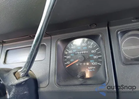 1994 Jeep Wrangler / Yj Se z USA, uszkodzony, nr VIN 1J4FY29S4RP471019